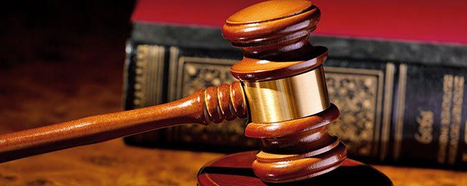 Bruselas expedientará a España si su ley sobre desahucios no se ajusta a las normas