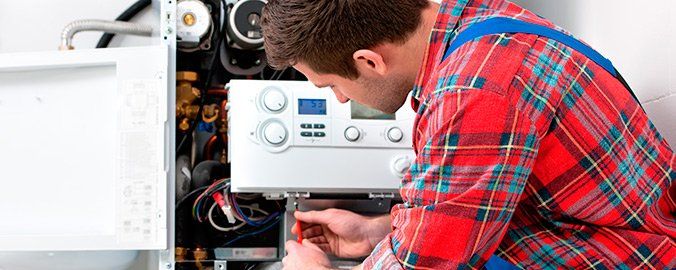 Servicios de mantenimiento de luz y gas en un piso de alquiler