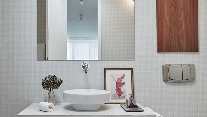 ¿Cómo combinar azulejos en el baño?