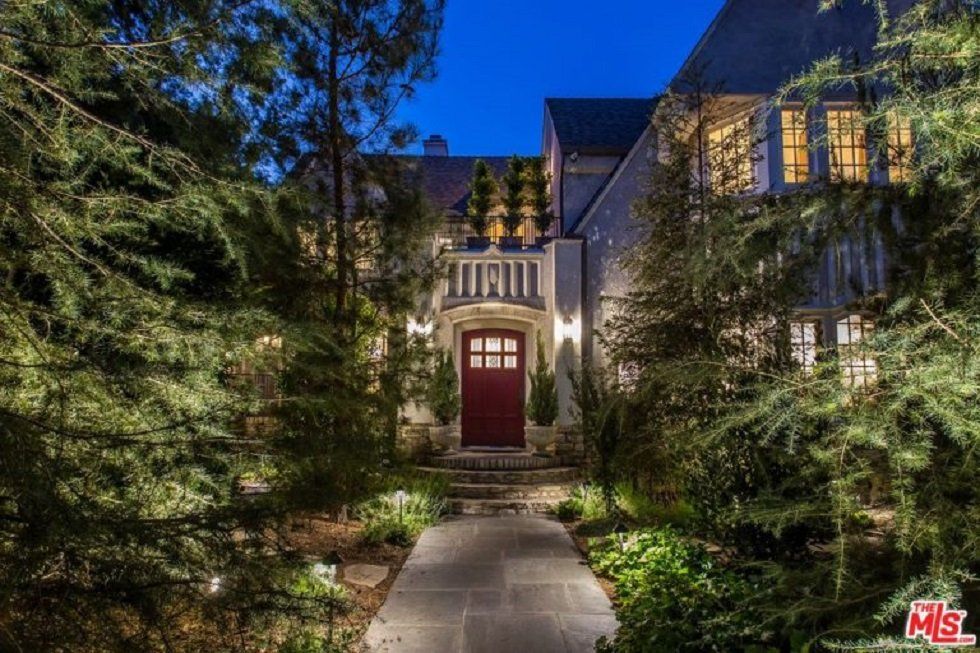 Así es la nueva casa de Leonardo DiCaprio en Los Ángeles - Fotocasa Life - Casas de famosos, famosos - Curiosidades - Leonardo DiCaprio acaba de adquirir una casa impresionante en Los Ángeles. Antes había pertenecido al artista Moby. ¿Quieres ver cómo es por dentro?