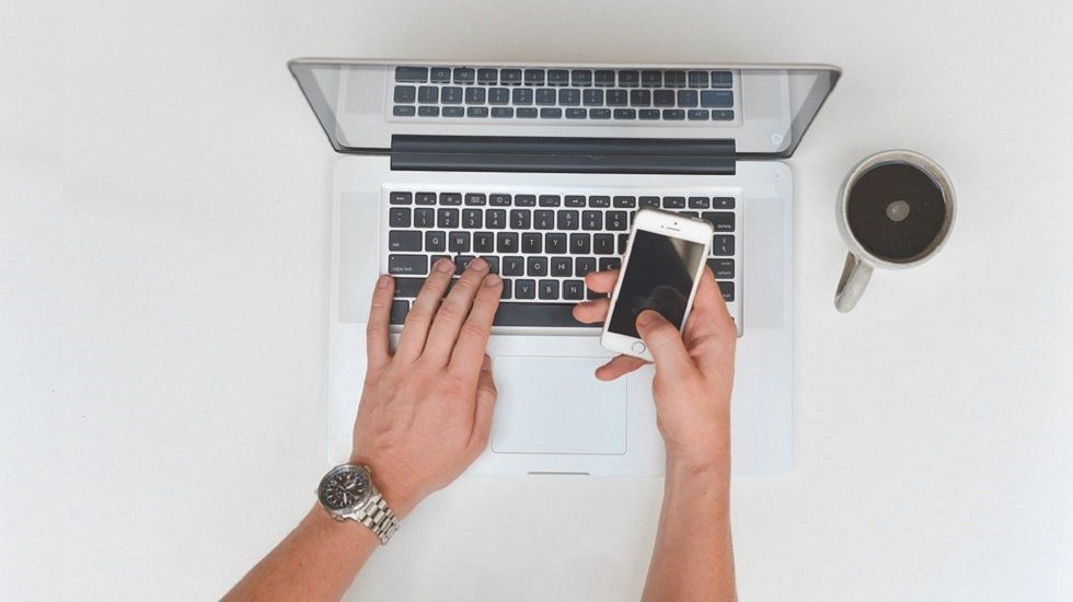 El 70% de personas que adquiere un producto financiero online contrata un seguro