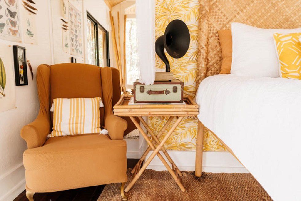 Una casa en un árbol, pero de verdad y para alquilar - Fotocasa Life - Casas curiosas - Curiosidades - Que los niños norteamericanos sueñan con tener una casa en un árbol es un clásico. Hoy te mostramos una casa en el árbol de verdad.