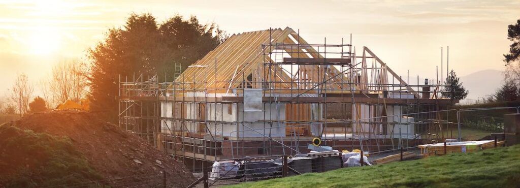 8 pros y contras de construir o rehabilitar una vivienda para hacerla más sostenible