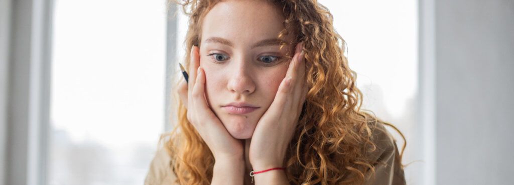 Mi casero no paga los suministros y estoy sin luz, ¿qué puedo hacer?