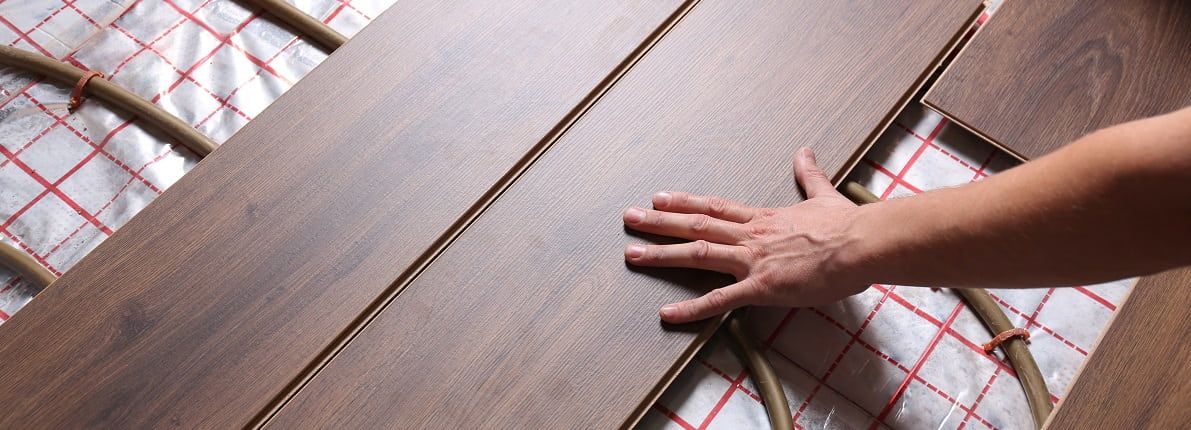 ¿Cómo funciona el suelo radiante refrescante?