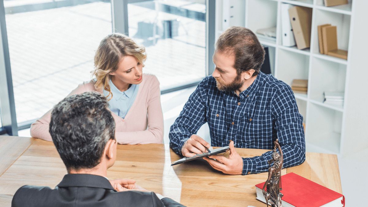 ¿Qué cláusulas de un contrato de alquiler debería conocer si voy a alquilar mi vivienda?