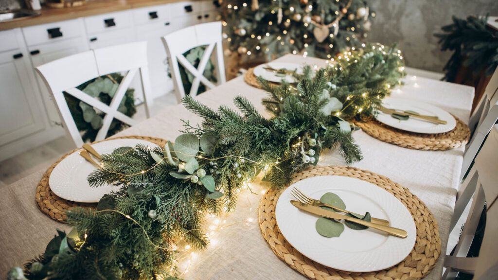 Cómo crear un comedor impresionante para las comidas navideñas