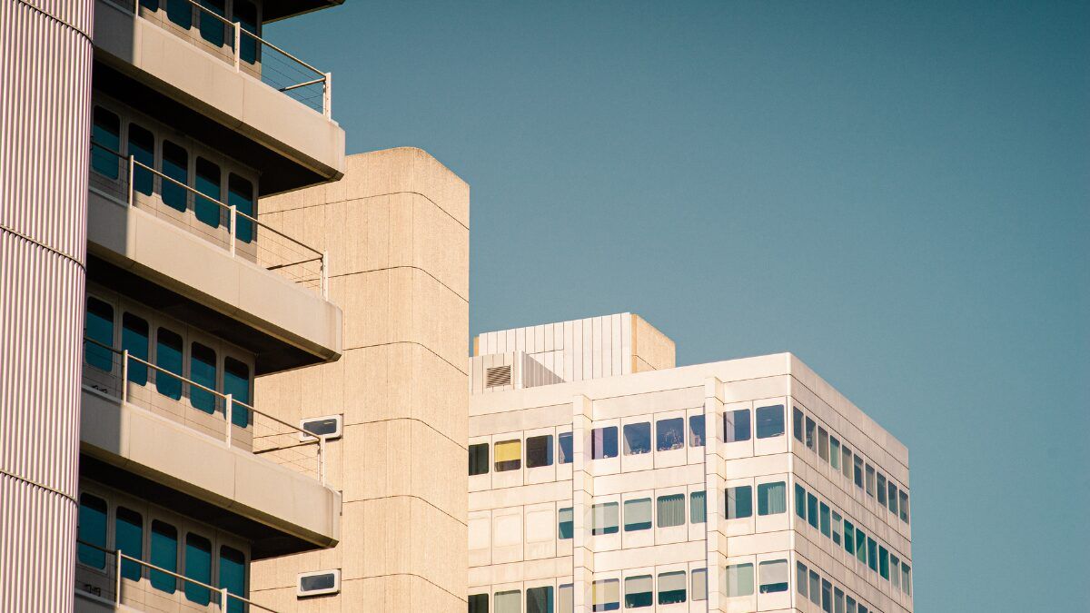 ¿A favor o en contra? El Gobierno quiere tu opinión para regular los alquileres de temporada