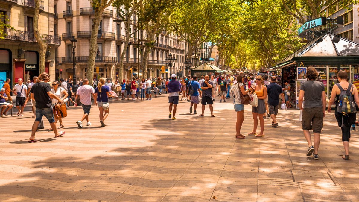 Desequilibrio del mercado inmobiliario en Cataluña 2025:  la demanda desborda la oferta