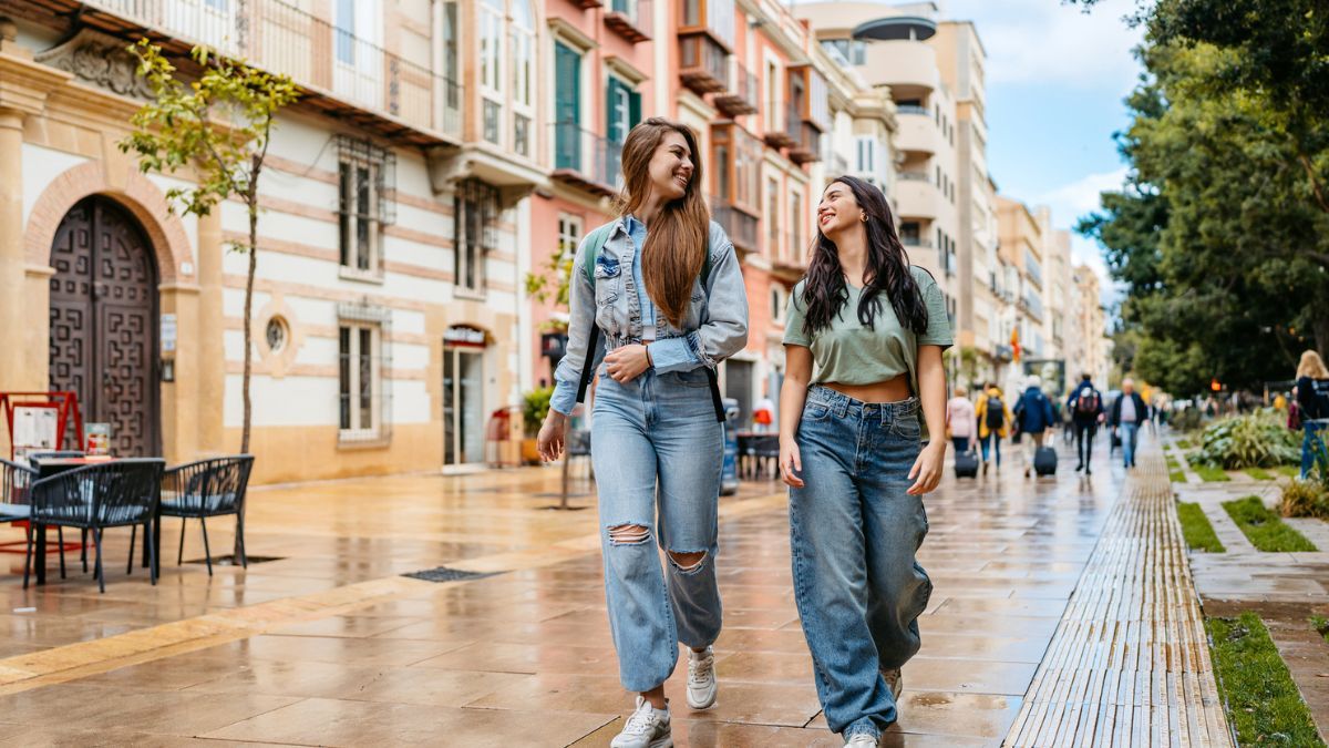 Desequilibrio en el mercado inmobiliario andaluz: la oferta de vivienda de compra en el mercado andaluz se ha reducido a la mitad en tres años