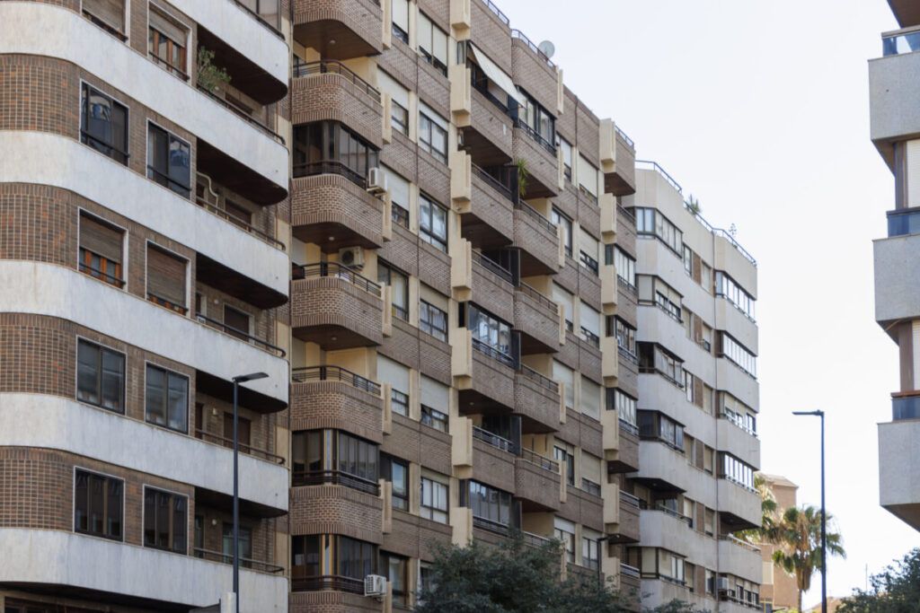 ¿Dónde es más barato el alquiler, en la Comunidad Valenciana o en Madrid?